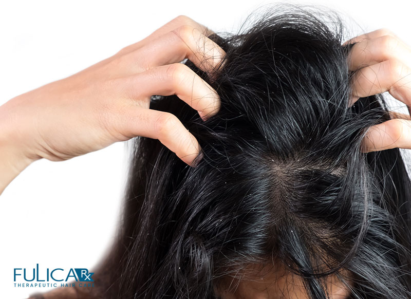 تسکین التهاب و خارش پوست سر با فولیکا آر ایکس